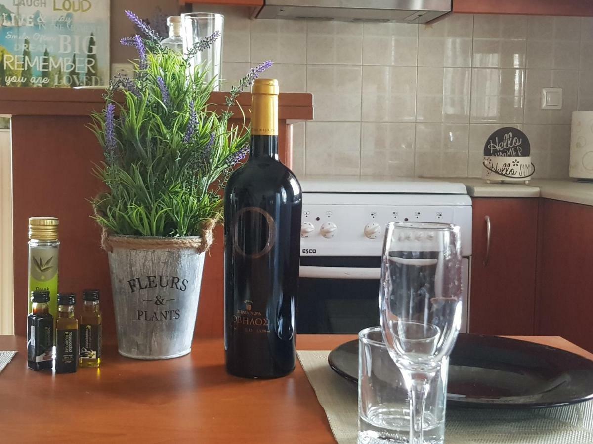 Seaside Appartement Kalamáta Buitenkant foto