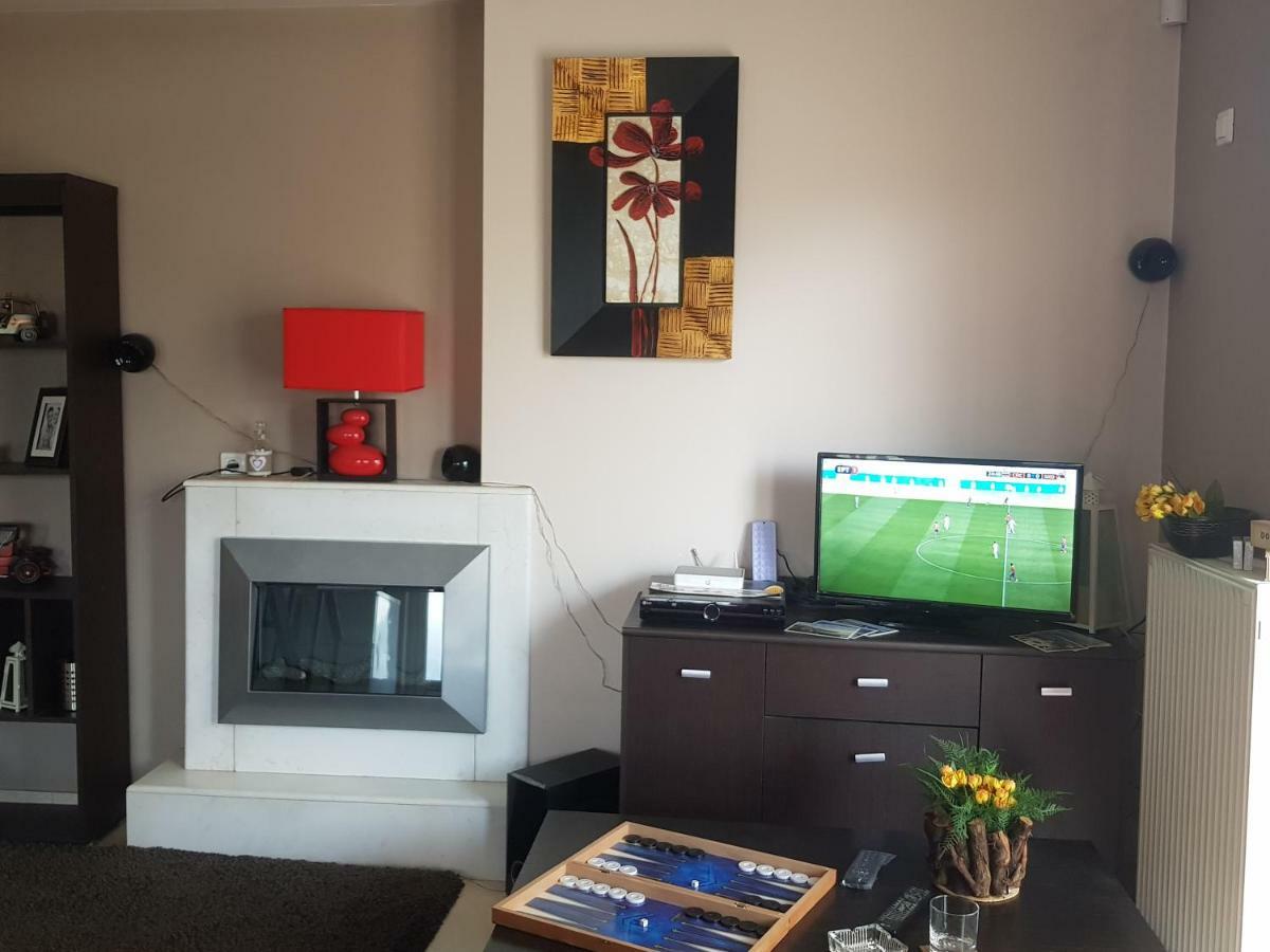 Seaside Appartement Kalamáta Buitenkant foto